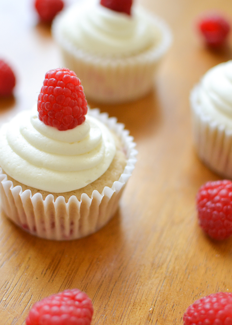 raspberry cupcakes