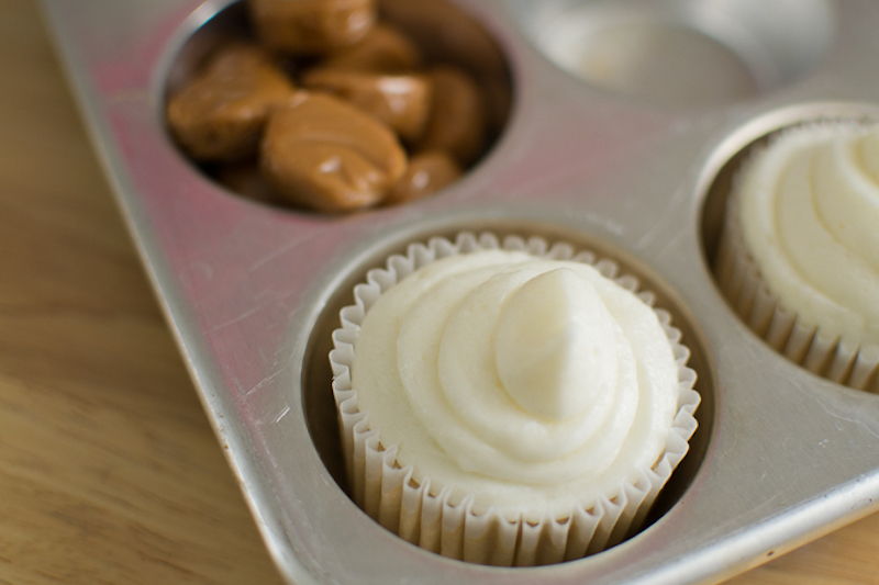 white caramel frosting