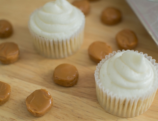 white caramel frosting