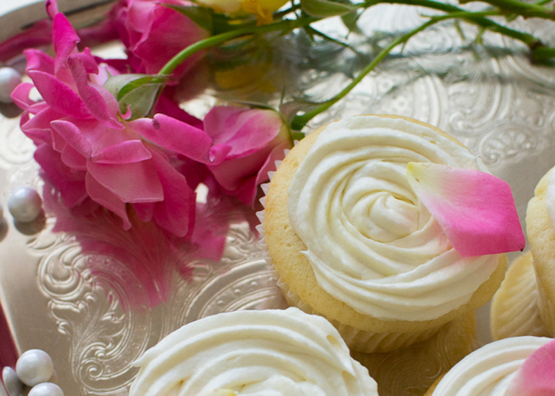 rose cupcakes