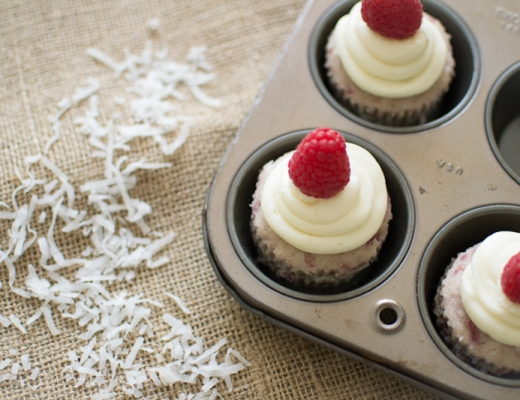 raspberry coconut cupcakes