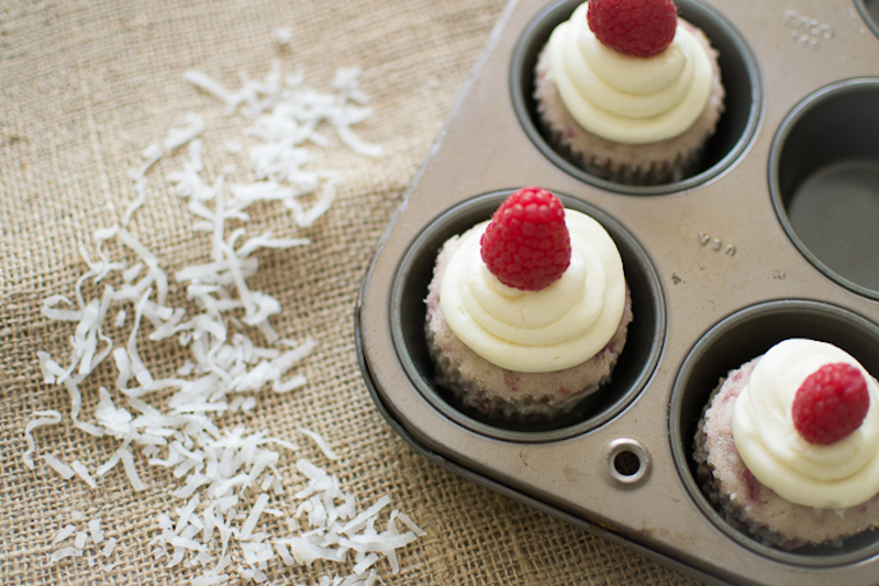 raspberry coconut cupcakes