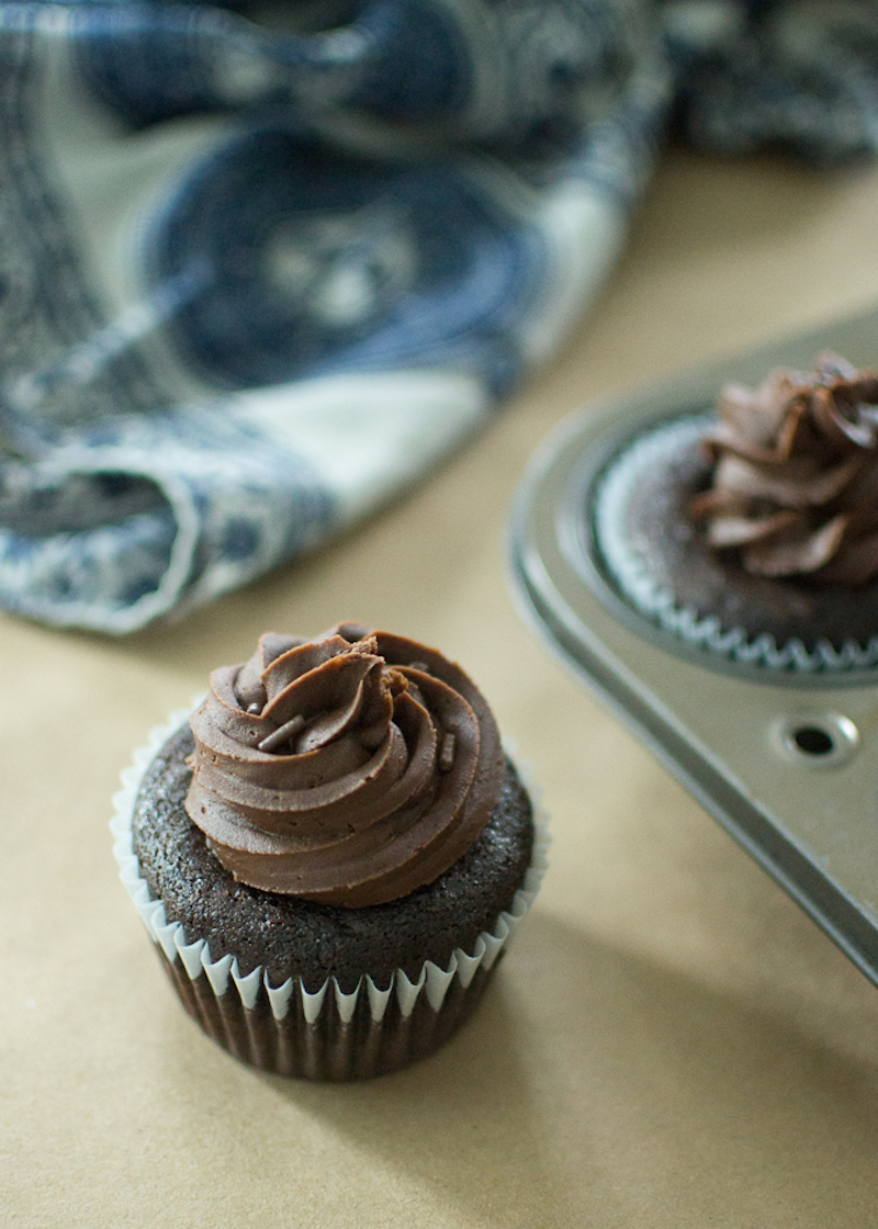 vegan chocolate cupcakes