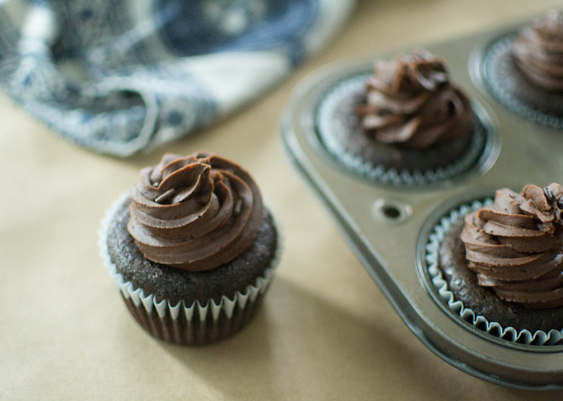 vegan chocolate cupcakes