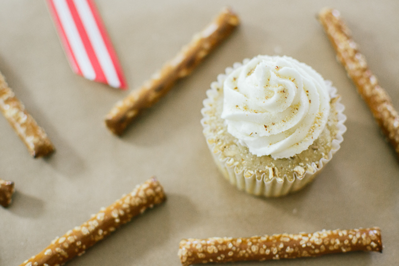 pretzel cupcakes