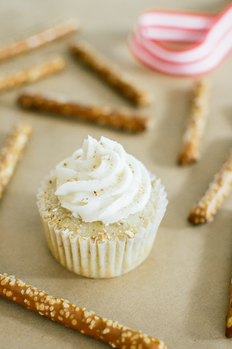 pretzel cupcakes