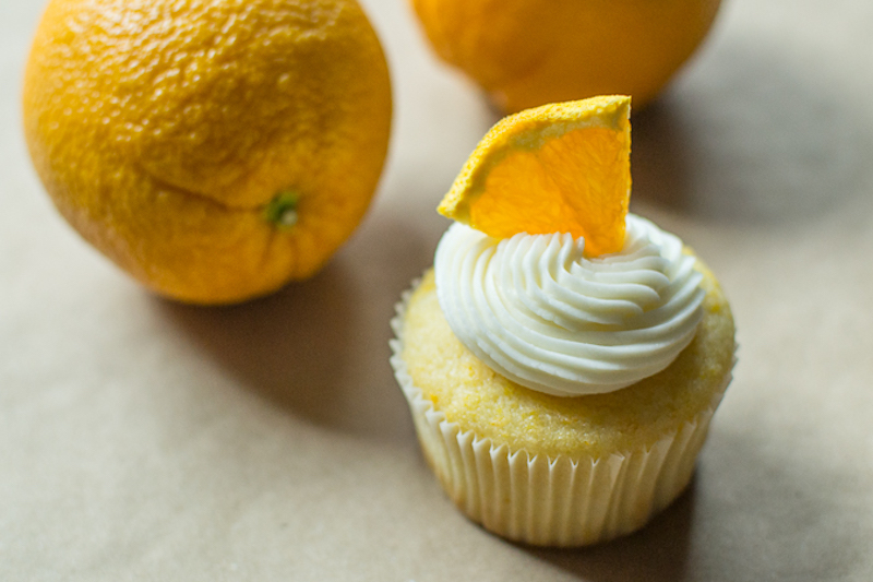 orange cupcakes