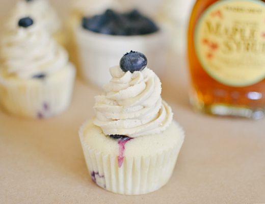 blueberry maple cupcakes