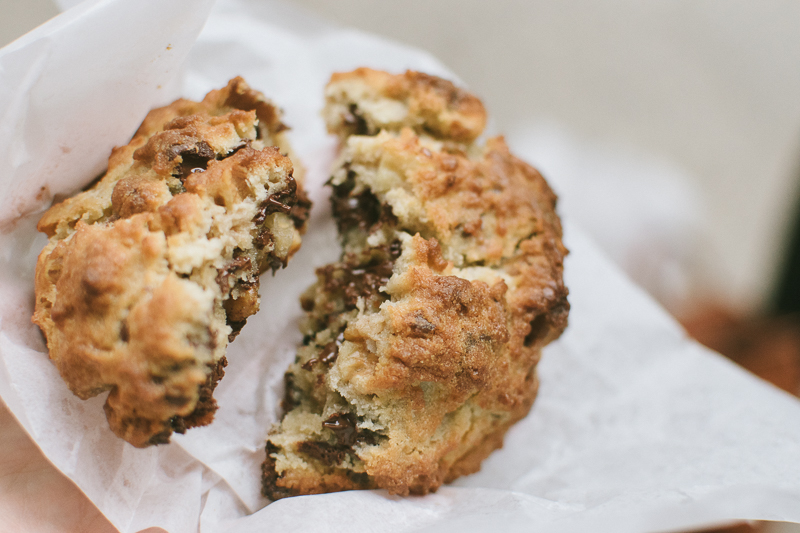 levain bakery cookie